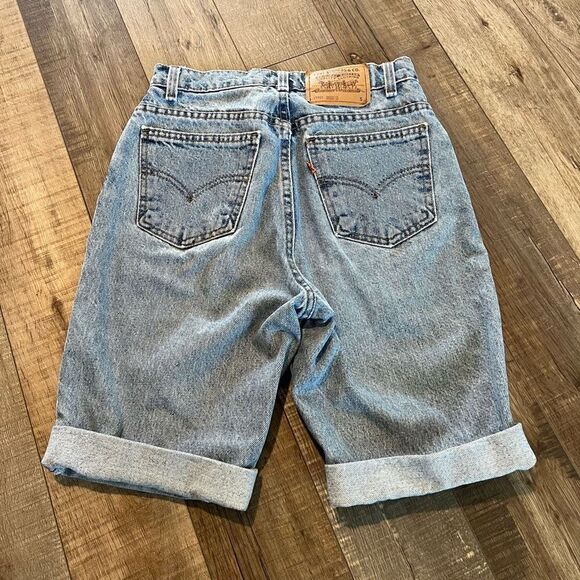 Vintage women’s 921 Levi’s shorts high rise size 6 - Picture 2 of 8